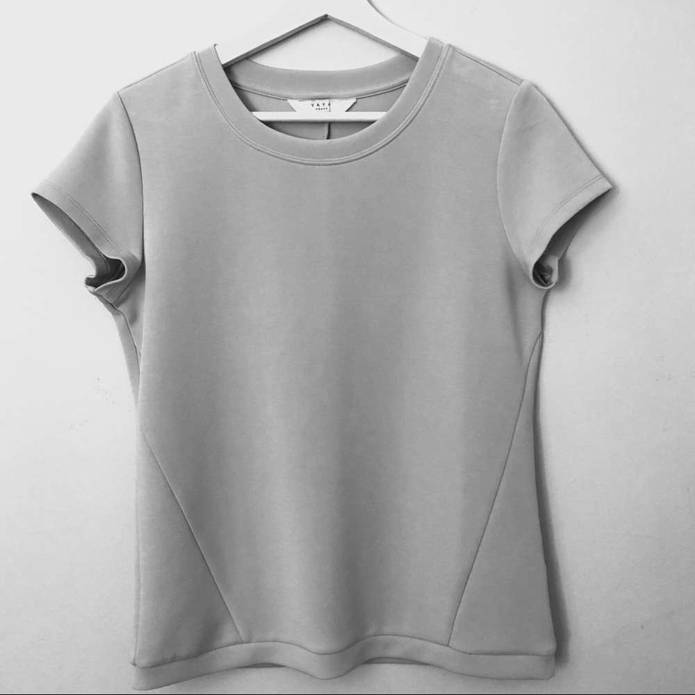 Yaya Short Sleeve Top in Light Grey